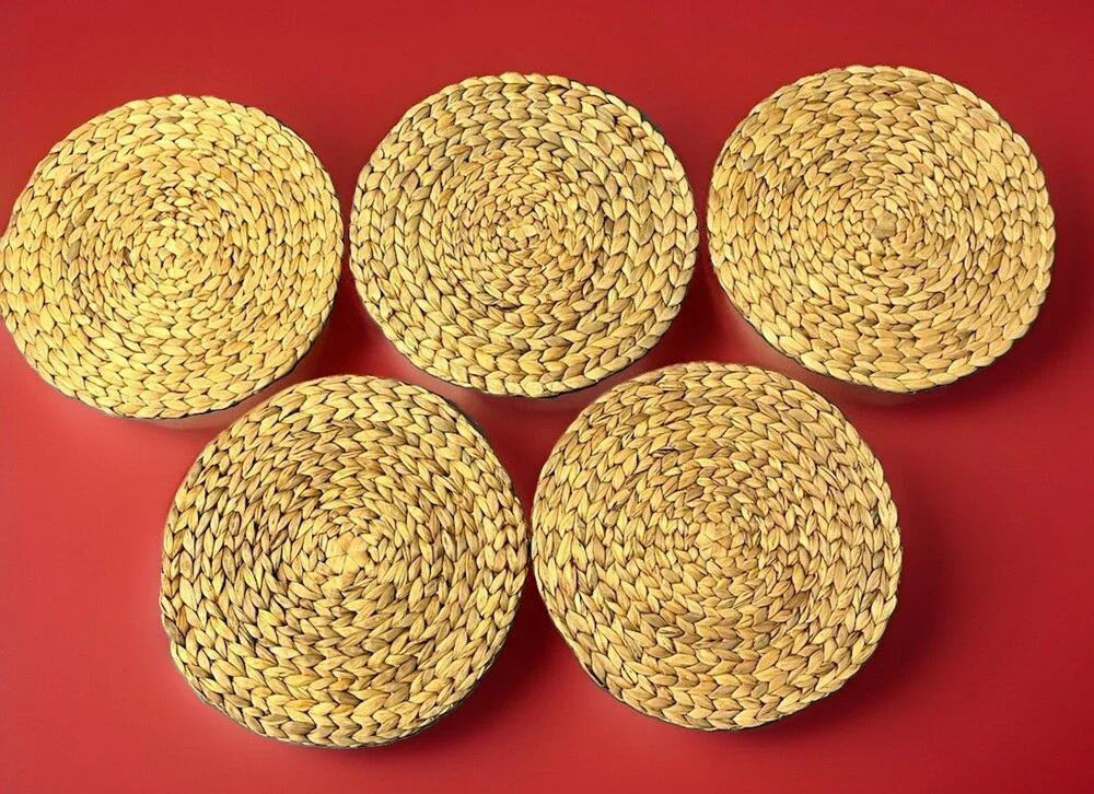 5pcs Round Water Hyacinth Woven Placemats Braided Straw Mats 13.25 Inches
